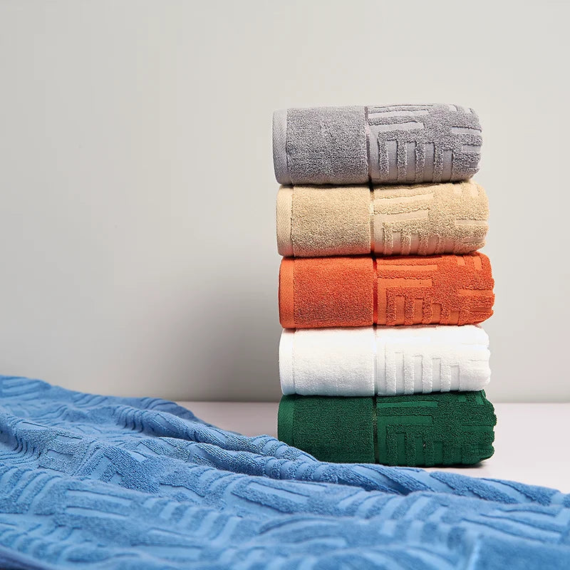 Cotton Thickened Soft Bath Towel Comfortable Bath Towel for Home Bathrooms